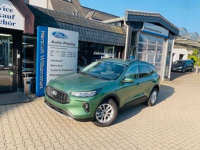 Grün Neu 2025 Ford Kuga Titanium SUV | 28.480 € (Guter Preis) - Bild 1/4
