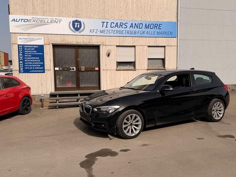 Gebraucht BMW 116 109 PS (80 kW) 2015 Schwarz Kleinwagen