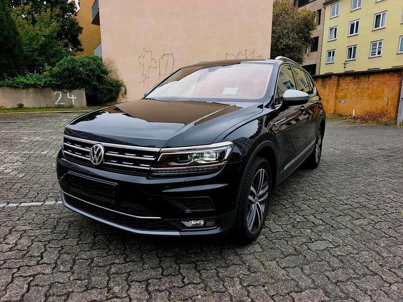 Schwarz Gebraucht 2019 VW Tiguan Allspace SUV | 25.600 € (Teuer) - Bild 1/4