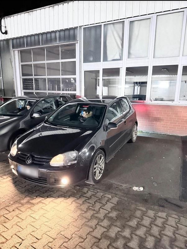 Gebraucht VW Golf 140 PS (102 kW) 2004 Schwarz Coupé