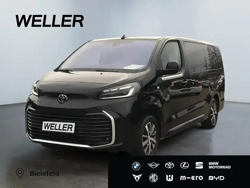 Gebraucht Toyota Proace Team 177 PS (130 kW) 2024 Black metallic (schwarz) Van / Kleinbus