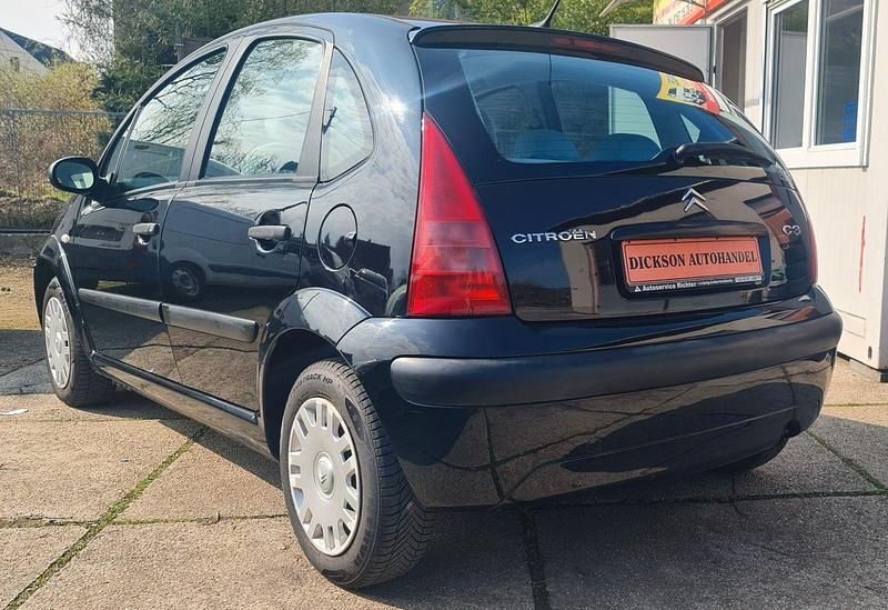 Gebraucht Citroën C3 60 PS (44 kW) 2003 Schwarz Kleinwagen