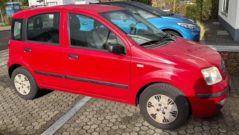 Gebraucht Fiat Panda 60 PS (44 kW) 2009 Rot Kleinwagen