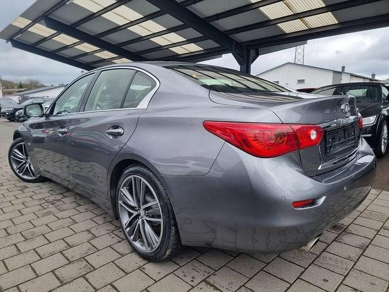 Gebraucht Infiniti Q50 Premium 211 PS (155 kW) 2016 Grau Limousine