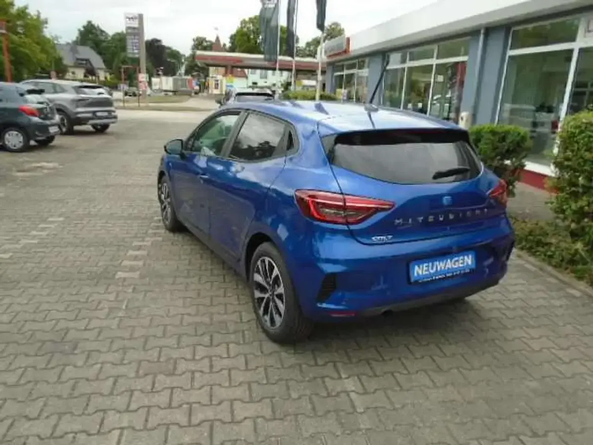 Neu Mitsubishi Colt Plus 91 PS (66 kW) 2025 Royalblau Kleinwagen