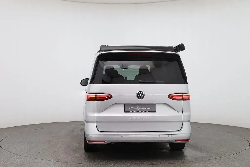 Neu VW Multivan California 150 PS (110 kW) 2025 Silber Van / Kleinbus
