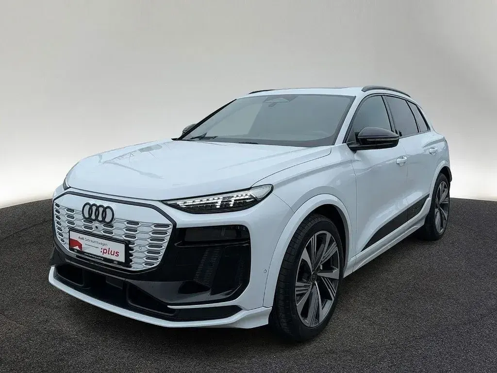 Second-hand Audi SQ6 e-tron Ambiente 359 kW (489 CP) 2024 Alb SUV