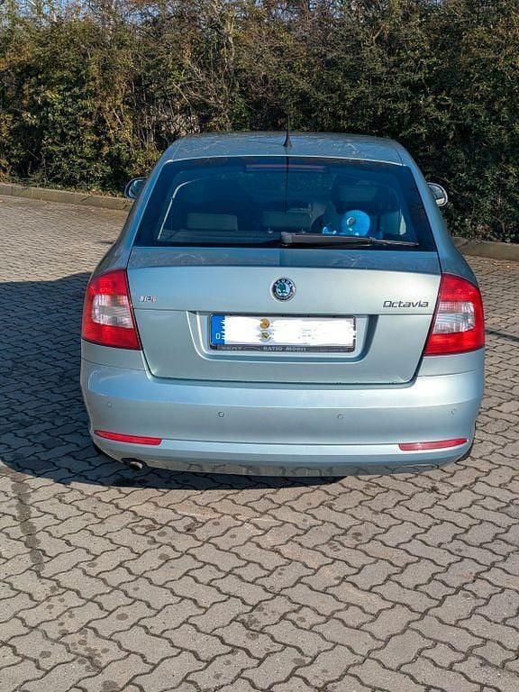 Second-hand Skoda Octavia Ambiente 102 CP (75 kW) 2010 Berlinǎ