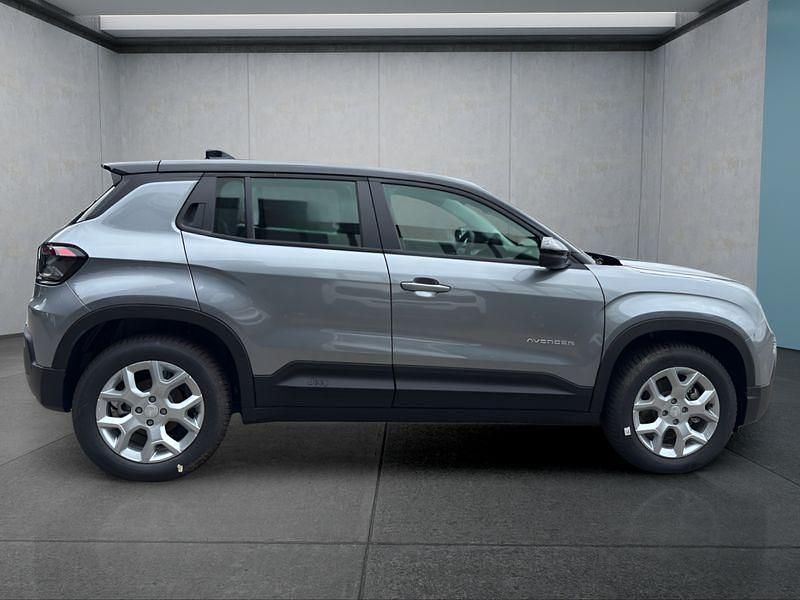 Neu Jeep Avenger EV 114 kW (156 PS) 2025 Grau SUV