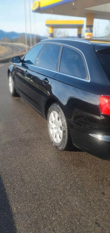 Usata Audi A6 245 CV (180 kW) 2012 Nero Station wagon