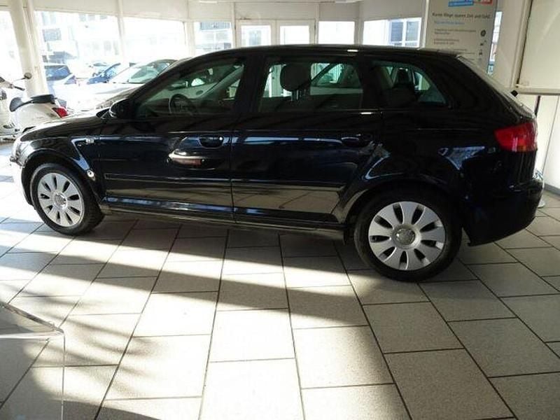 Gebraucht Audi A3 Attraction 102 PS (75 kW) 2008 Schwarz Kleinwagen