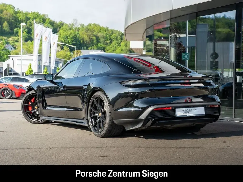 Gebraucht Porsche Taycan GTS 439 kW (598 PS) 2023 Schwarz Limousine