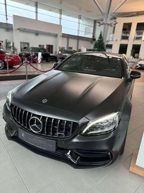 Grau Gebraucht 2020 Mercedes C63 AMG AMG Coupé | 84.900 € - Bild 1/4