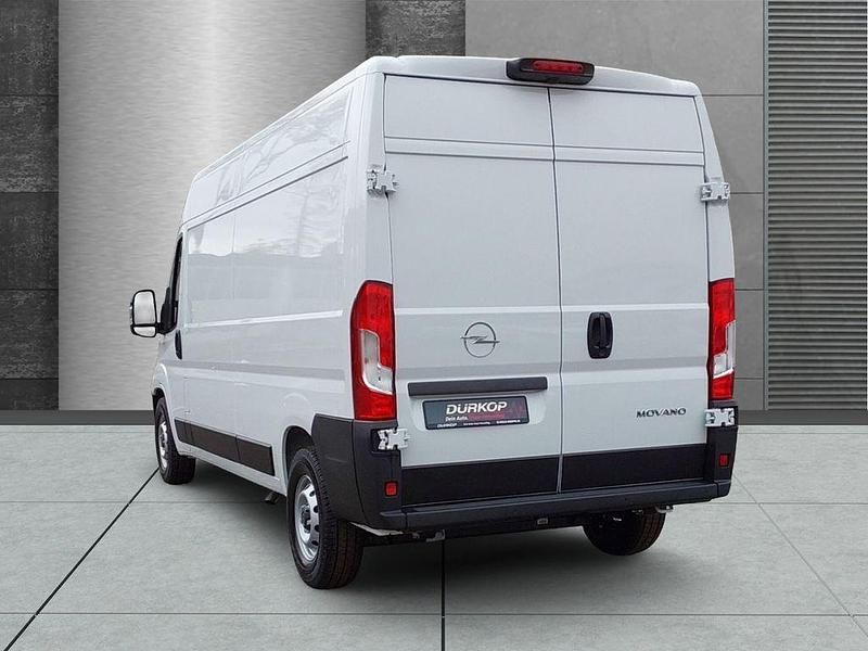 Gebraucht Opel Movano 140 PS (102 kW) 2025 Weiß Van