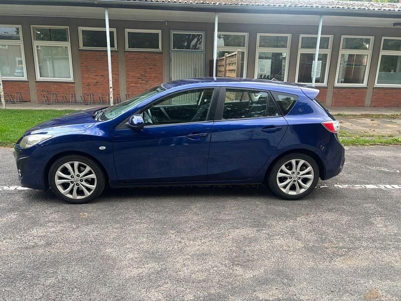 Blau Gebraucht 2010 Mazda 3 Sports-Line Limousine | 7.500 € (Guter Preis) - Bild 1/4