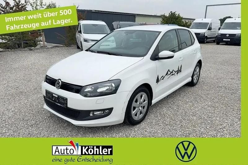 Weiß Gebraucht 2013 VW Polo Limousine | 4.950 € (Guter Preis) - Bild 1/3