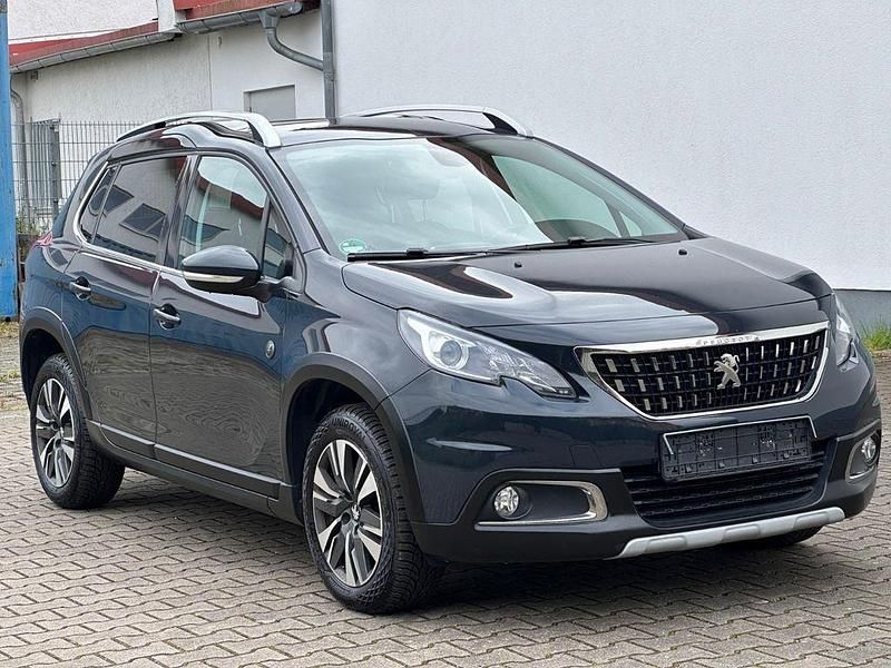 Grau Gebraucht 2018 Peugeot 2008 Crossway SUV | 11.990 € (Fairer Preis) - Bild 1/4