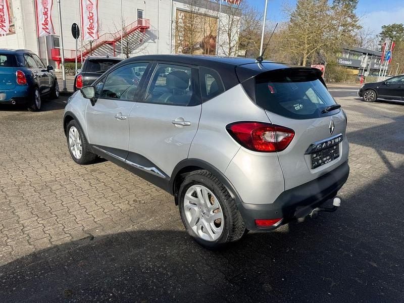 Gebraucht Renault Captur 118 PS (86 kW) 2016 Silber SUV