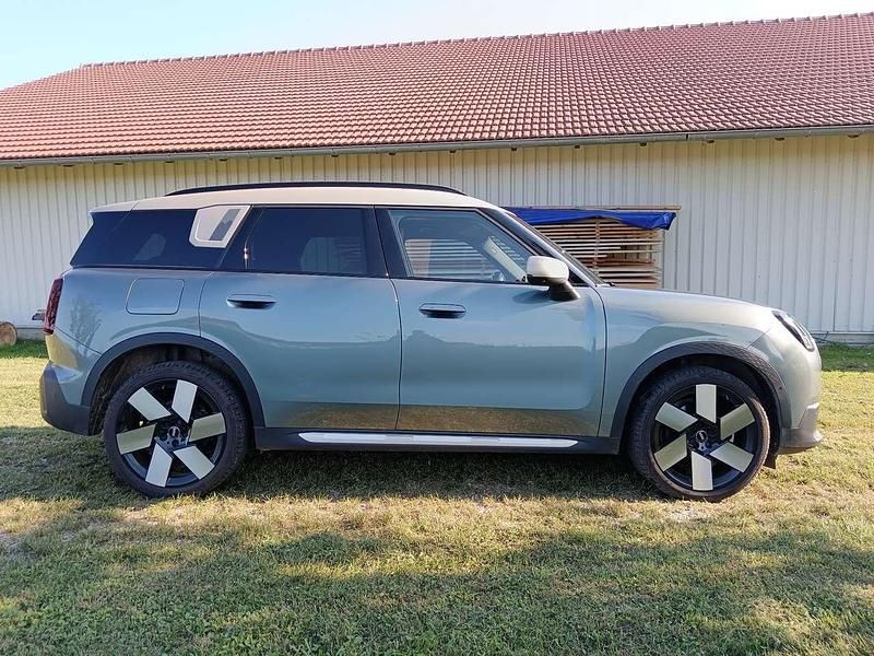 Gebraucht Mini Countryman Favoured 156 PS (114 kW) 2023 SUV