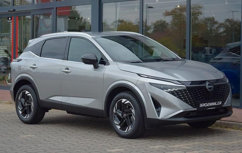 Silver (m) Neu 2025 Nissan Qashqai N-Connecta SUV | 35.999 € (Teuer) - Bild 1/4