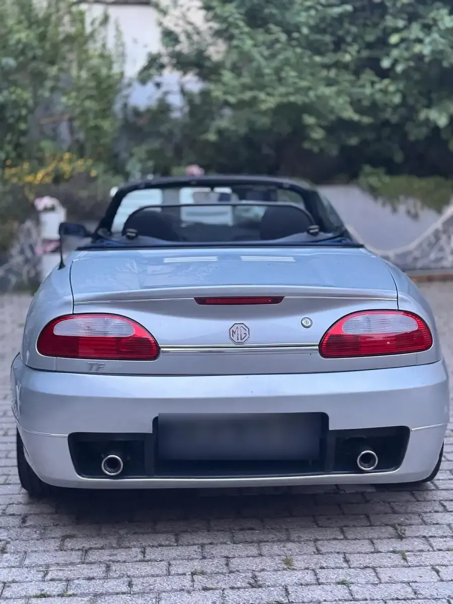 Käytetty MG TF 116 HP (85 kW) 2005 Hopea Avoauto