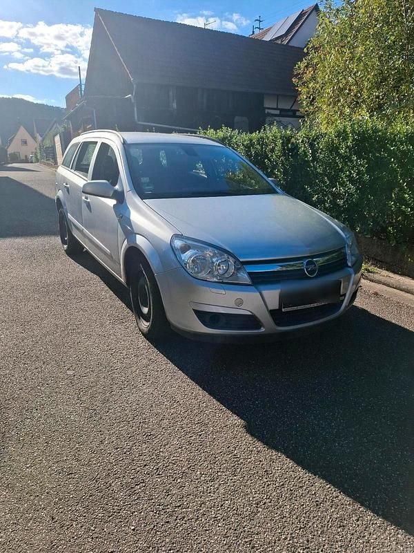 Silber Gebraucht 2007 Opel Astra Kombi | 1.000 € (Guter Preis) - Bild 1/4