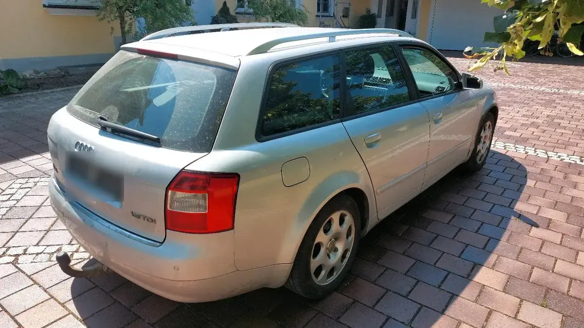 Gebraucht Audi A4 130 PS (95 kW) 2004 Silber Kombi