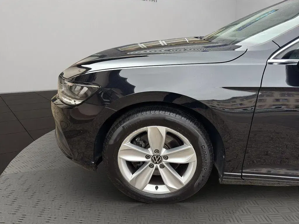Gebraucht VW Passat Business 200 PS (147 kW) 2022 Schwarz Kombi