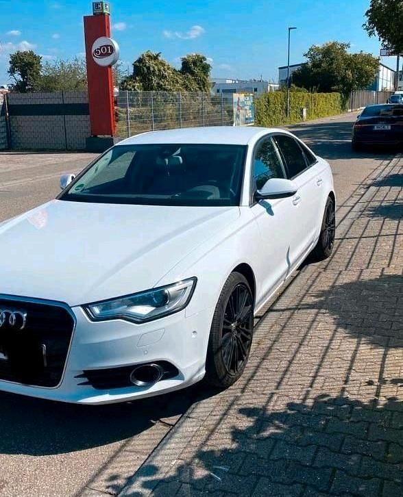 Weiß Gebraucht 2013 Audi A6 Limousine | 15.000 € (Guter Preis) - Bild 1/4