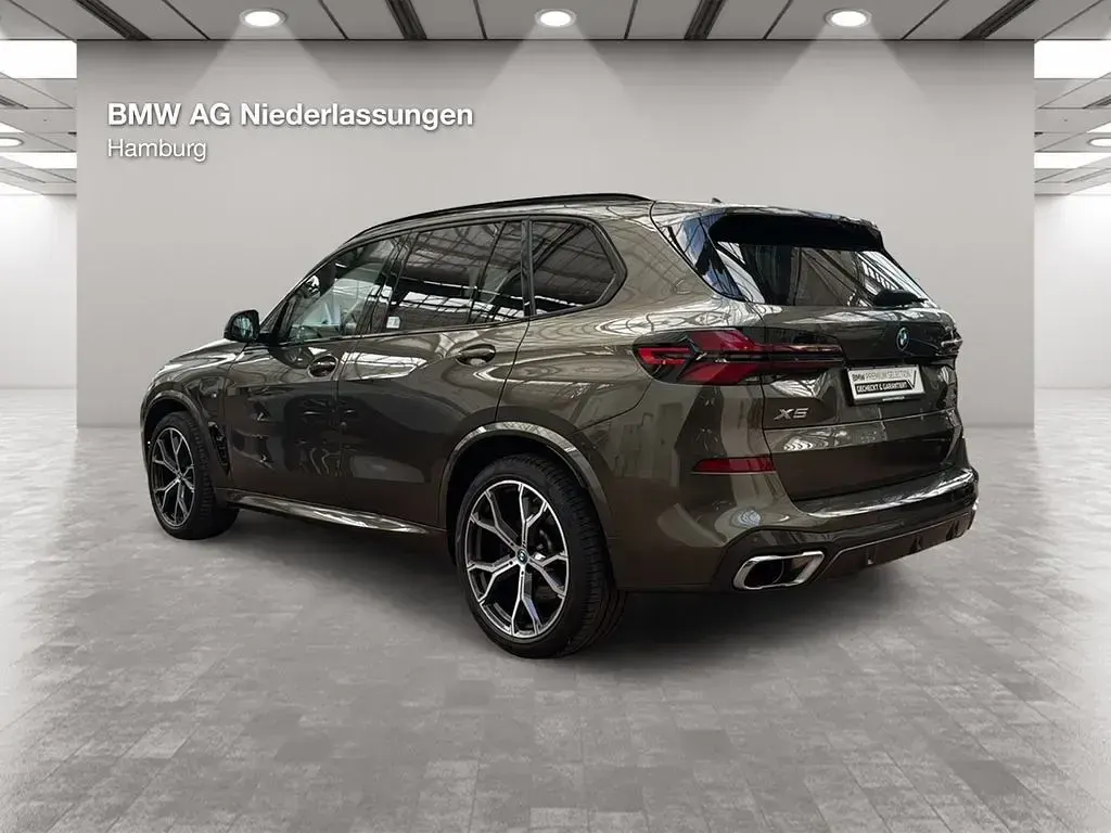 Gebraucht BMW X5 M Sport 313 PS (230 kW) 2023 Grün SUV