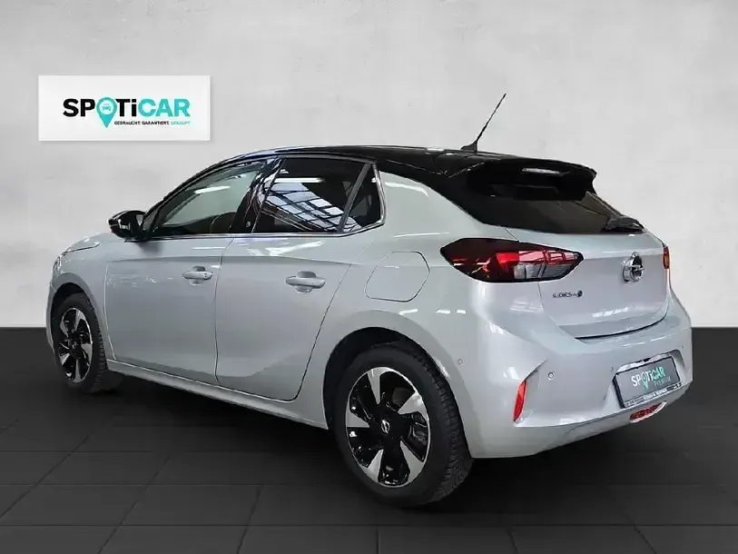 Usata Opel Corsa-e Elegance 100 kW (136 CV) 2022 Argento Utilitaria