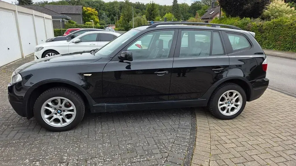 Gebraucht BMW X3 150 PS (110 kW) 2007 Schwarz SUV