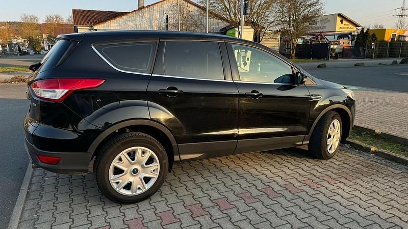 Gebraucht Ford Kuga 150 PS (110 kW) 2013 SUV