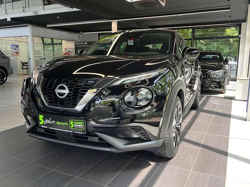 Gebraucht Nissan Juke Acenta 114 PS (83 kW) 2024 Pearl black SUV