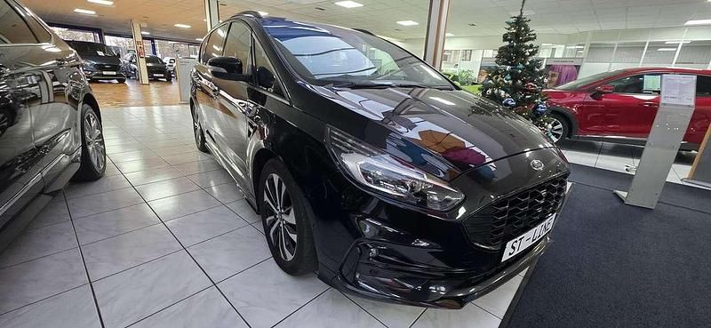 Gebraucht Ford S-MAX ST-Line 150 PS (110 kW) 2020 Obsidianschwarz meta... Van / Kleinbus