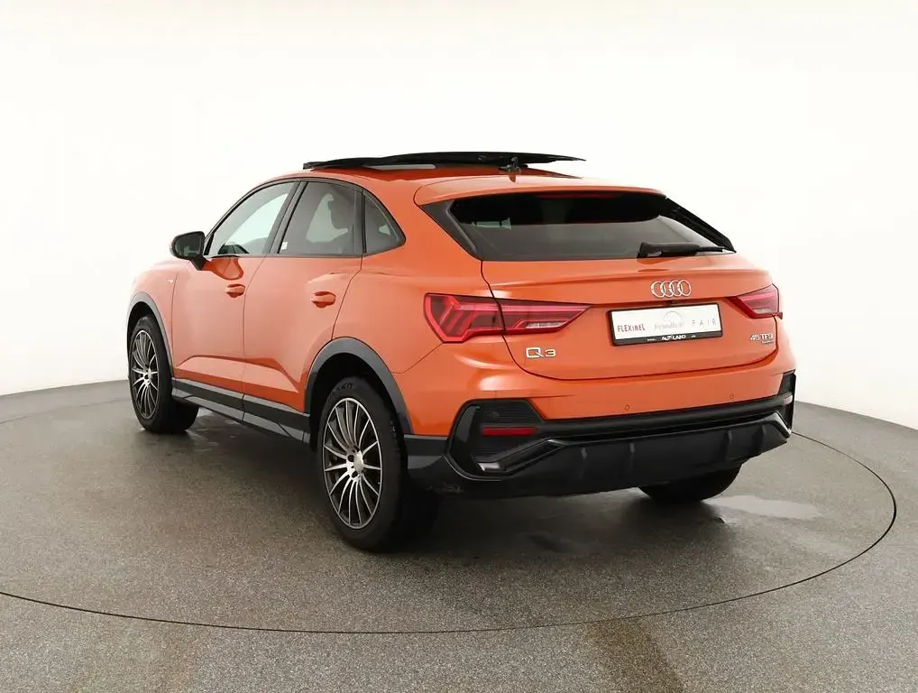 Gebraucht Audi Q3 Sportback S-Line 230 PS (169 kW) 2019 Orange SUV