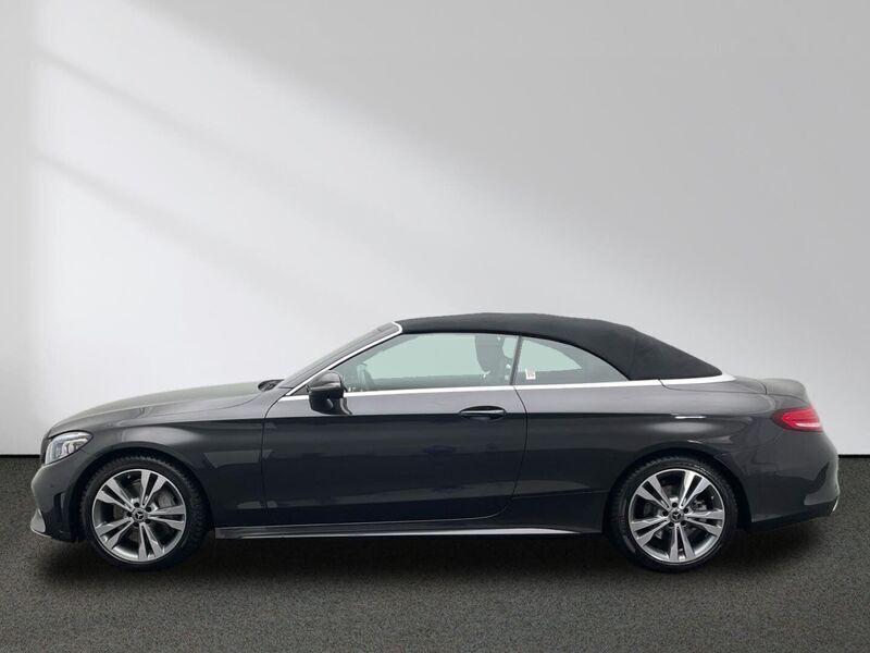 Gebraucht Mercedes C300 AMG line 258 PS (189 kW) 2020 Andere farbe Cabrio