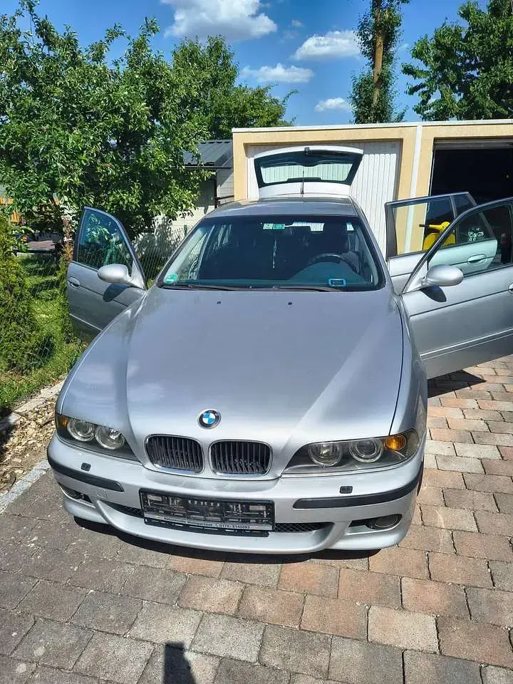 Gebraucht BMW 528 193 PS (141 kW) 1997 Silber Kombi