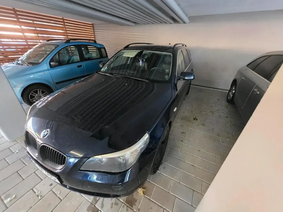 Gebraucht BMW 530 231 PS (169 kW) 2006 Blau Kombi