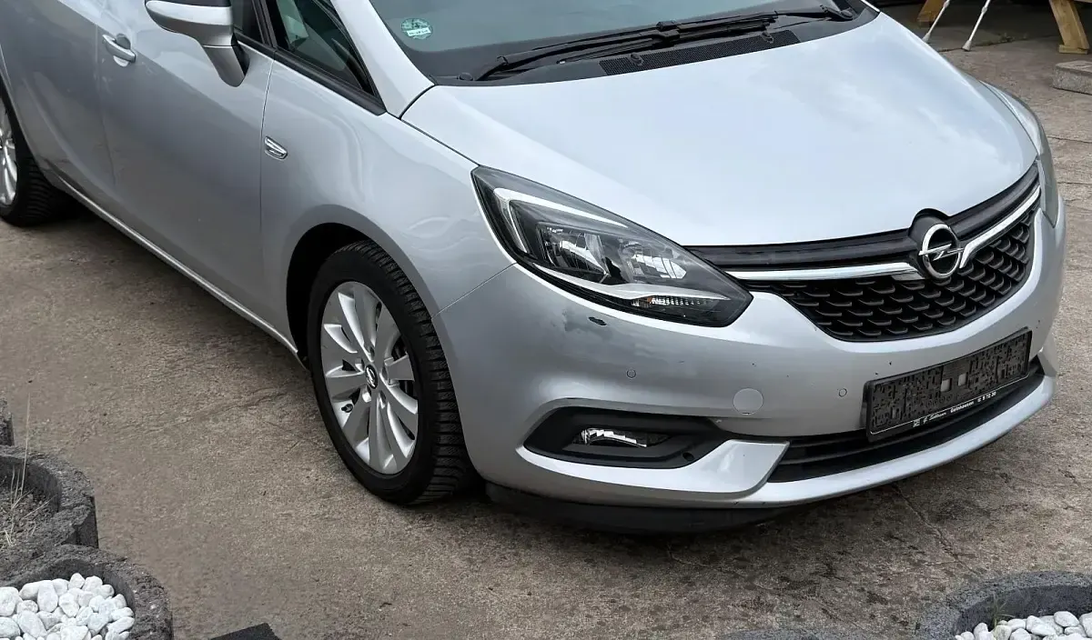 Gebraucht Opel Zafira 170 PS (125 kW) 2017 Silber Van / Kleinbus