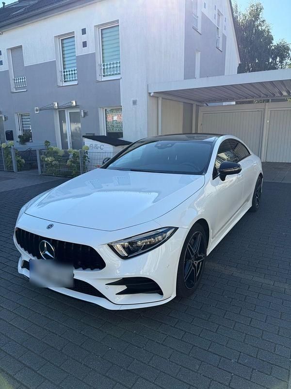Schwarz Gebraucht 2019 Mercedes CLS300 Coupé | 35.900 € (Guter Preis) - Bild 1/4