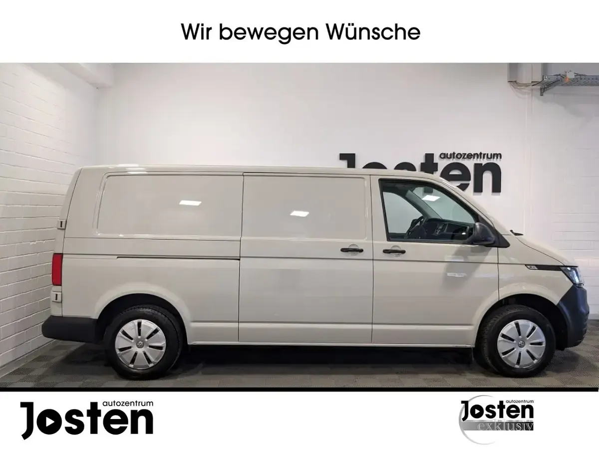 Gebraucht VW T6.1 110 PS (80 kW) 2022 Grau (ascotgrau) Van