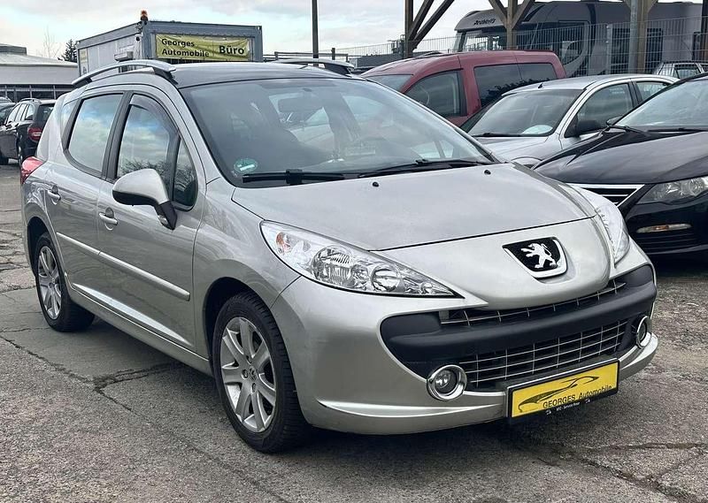 Gebraucht Peugeot 207 120 PS (88 kW) 2008 Silber Kombi