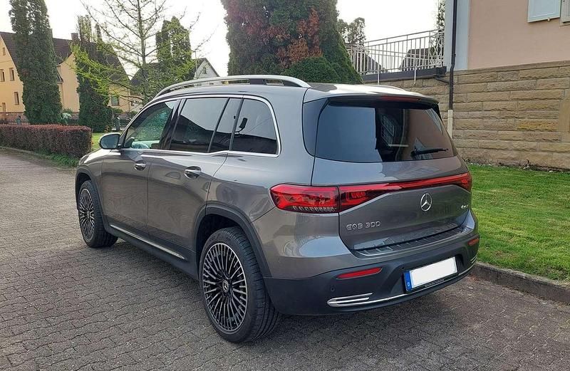 Gebraucht Mercedes EQB300 Progressive 167 kW (228 PS) 2023 Grau SUV