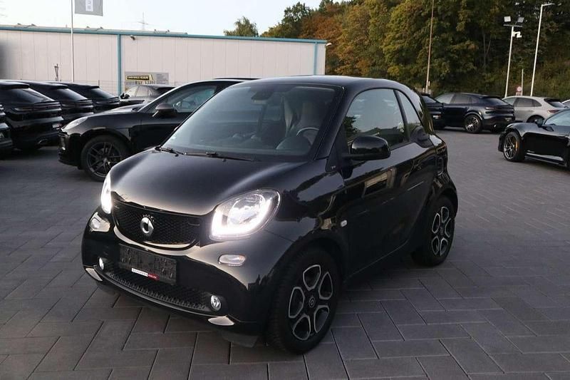 Tridion sicherheitszelle in bl Gebraucht 2016 Smart ForTwo Coupé Coupé | 10.880 € (Fairer Preis) - Bild 1/4