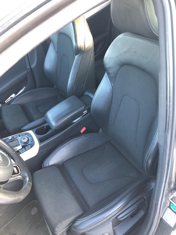 Gebraucht Audi A4 Sport 190 PS (139 kW) 2015 Grau Kombi