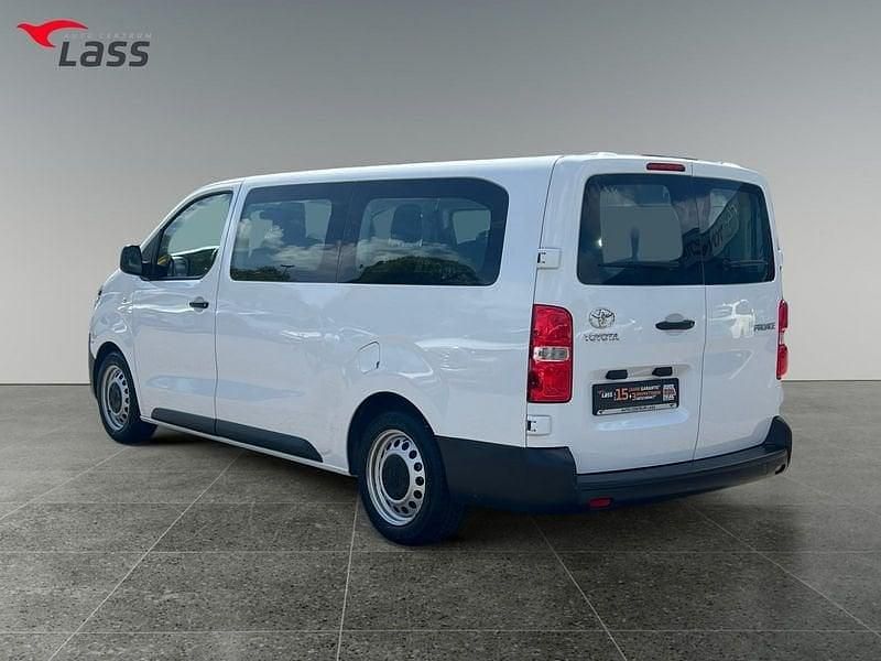 Gebraucht Toyota Proace Verso Comfort 144 PS (105 kW) 2022 Ice white Kombi