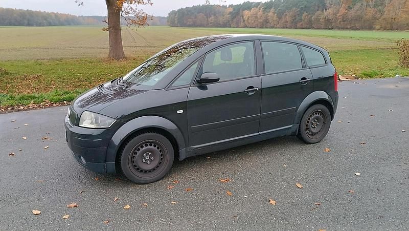 Schwarz Gebraucht 2003 Audi A2 Kleinwagen | 1.200 € (Superpreis) - Bild 1/4