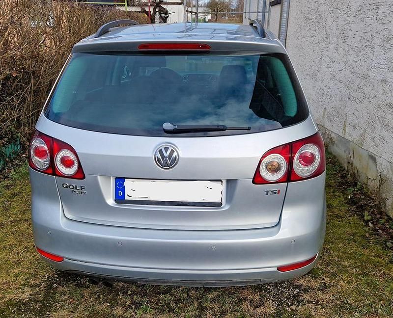 Gebraucht VW Golf Plus Cross Team 122 PS (89 kW) 2010 Silber Van / Kleinbus