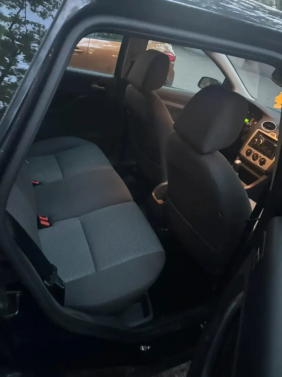 Gebraucht Ford Focus 115 PS (84 kW) 2005 Blau Kombi
